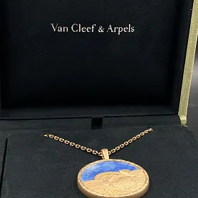купить Подвеска Van Cleef & Arpels Zodiaque Cancer в Москве