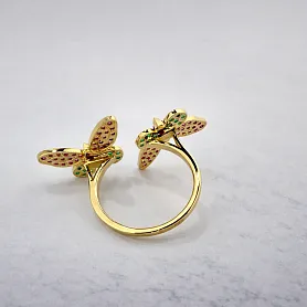 купить Золотое кольцо с цветными сапфирами "Бабочки" в Москве