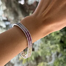 купить Браслет бренда Nilos Jewels с цветными сапфирами и бриллиантами в Москве