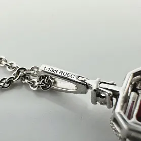 купить Золотая подвеска бренда Graff с рубином 1,13 карат в Москве