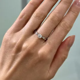 купить Золотое кольцо Alrosa с бриллиантом 0,42 карат в Москве