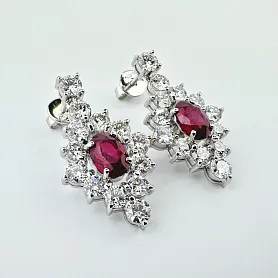 купить Золотые серьги с природными рубинами и бриллиантами 4,94 карат в Москве