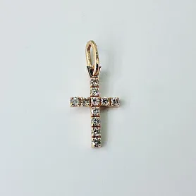 купить Золотой крест с природными бриллиантами 0,41 карат в Москве