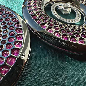 купить Золотые серьги с природными рубинами и бриллиантами 8,76 карат в Москве