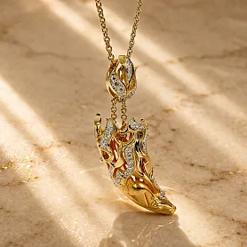 купить Золотая подвеска ручной работы с бриллиантами 1,12 карат в Москве