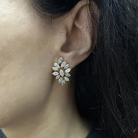 купить Золотые серьги с бриллиантами 4,90 карат в Москве