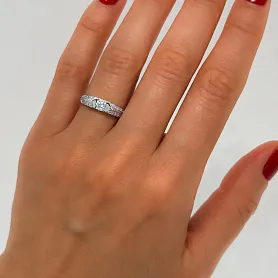 купить Золотое кольцо с природными бриллиантами 0,37 карат в Москве