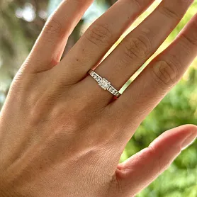 купить Золотое кольцо с природными бриллиантами 0,56 карат в Москве