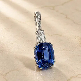 купить Золотая подвеска с природным сапфиром 10,82 карат в Москве