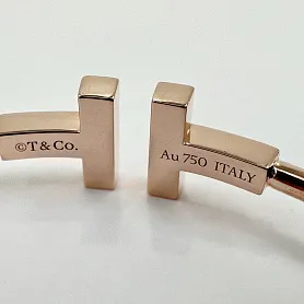 купить Браслет бренда Tiffany&Co. T Wire Onyx 64028685 в Москве