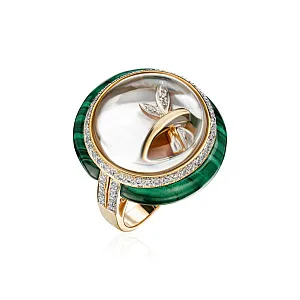 купить Золотое кольцо с малахитом и бриллианттами в Москве