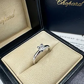 купить Кольцо бренда Chopard L'HEURE DU DIAMANT 0,40 ct. в Москве
