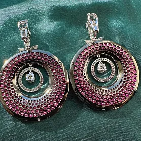 купить Золотые серьги с природными рубинами и бриллиантами 8,76 карат в Москве