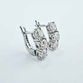 купить Золотые серьги с природными бриллиантами 2,23 карат в Москве