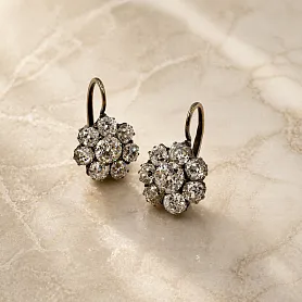 купить Золотые серьги с бриллиантами 56 пробы в Москве