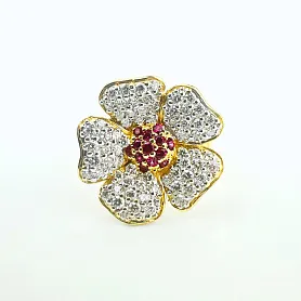 купить Золотое кольцо с рубинами и бриллиантами 1,05 карат в Москве