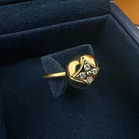 купить Кольцо бренда Louis Vuitton Color Blossom в Москве