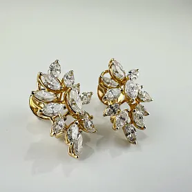 купить Золотые серьги с бриллиантами 4,90 карат в Москве