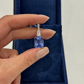 купить Золотая подвеска с природным сапфиром 10,82 карат в Москве