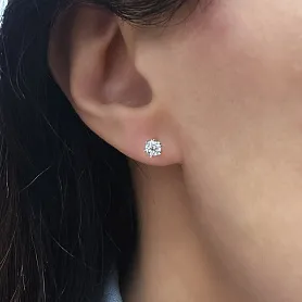 купить Золотые серьги - пусеты с природными бриллиантами 0,49 карат МЮЗ в Москве