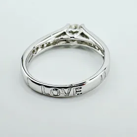 купить Золотое кольцо с бриллиантами 0,74 карат в Москве